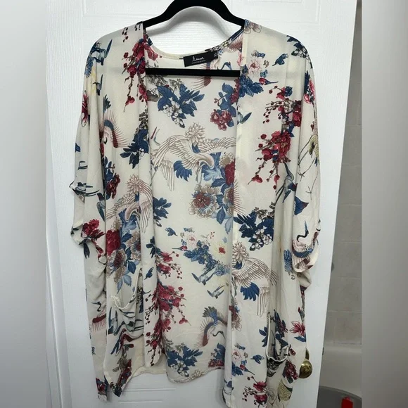 Louve Bird Pattern Open Tunic - Picture 8 of 14